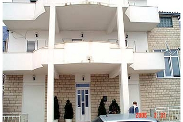 Хърватска Privát Makarska, Екстериор